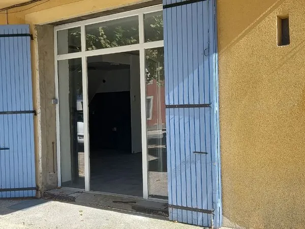 Local commercial