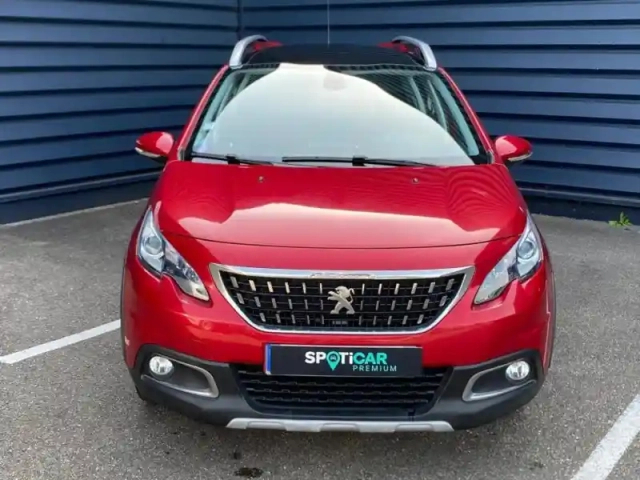 Peugeot 2008 1.2 puretech 110ch allure s&amp;s — photo 2