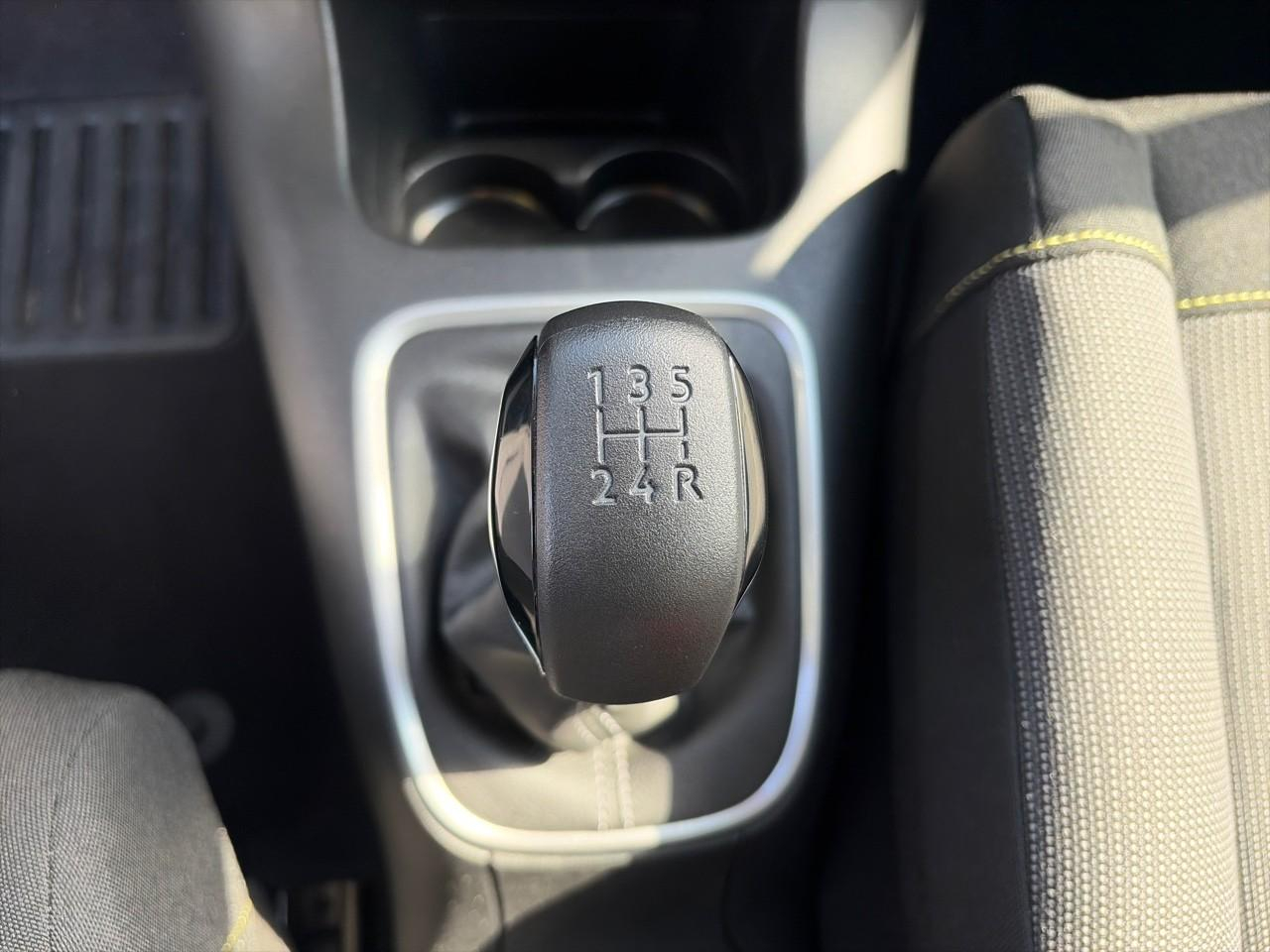 Citroën C3 1.2 puretech 83ch s&s shine — photo 24