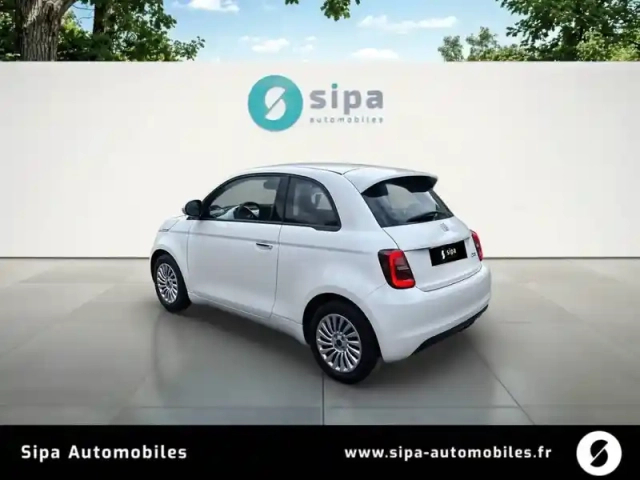 Fiat 500 e 95 ch — photo 3