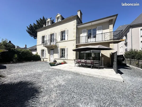 Maison 6 pièces 135 m²
