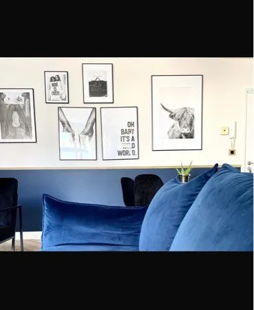 Appartement 63 m² entièrement rénové - 2 chambres - Terrasse - 2 parkings - Proche Lyon 8
