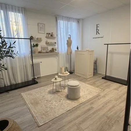 Local commercial "Idéal pour un show-room"