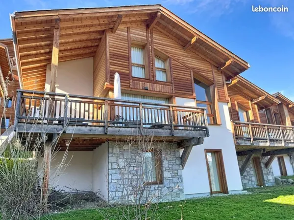 Chalet de standing avec 6 chambres face au Mont-Blanc