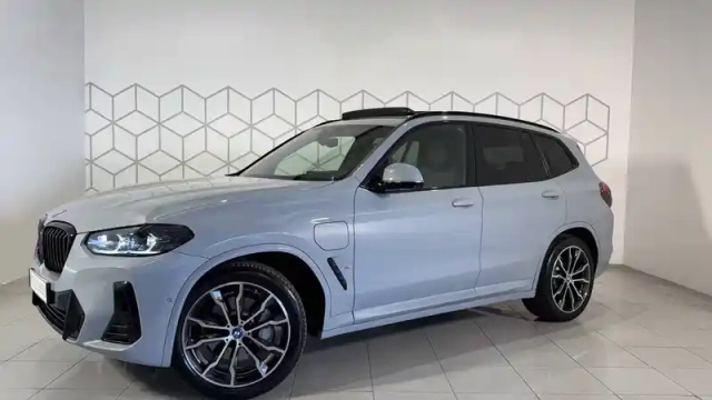 Bmw X3 xdrive 30e 292ch bva8 — photo 1
