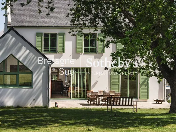 Maison 9 pièces 224 m²