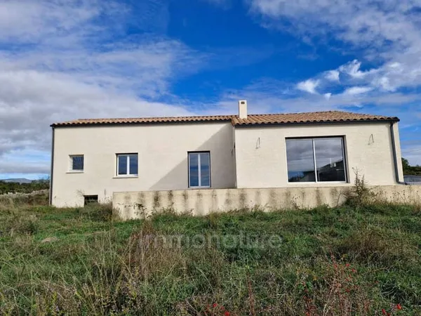Maison de plain-pied 5 pièces 133 m²