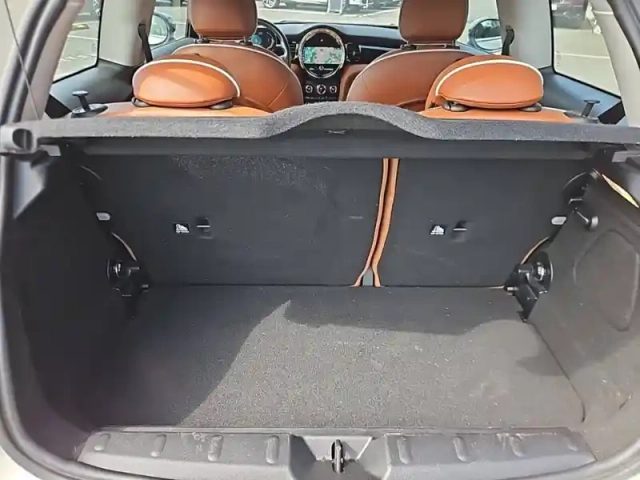 Mini Mini hatch 3 portes cooper 136 ch dkg7 — photo 30