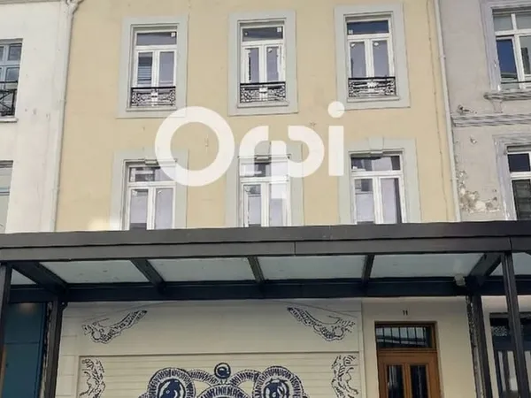 Immeuble de rapport 18 pièces 602 m²