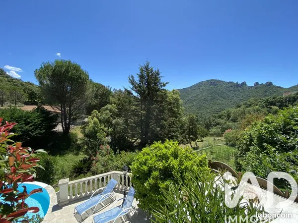 Villa 6 pièces 140 m²