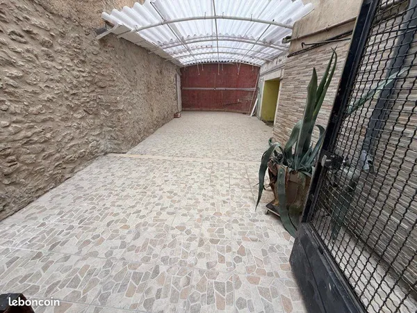à vendre ou à louer - local commercial de caractère à sorède