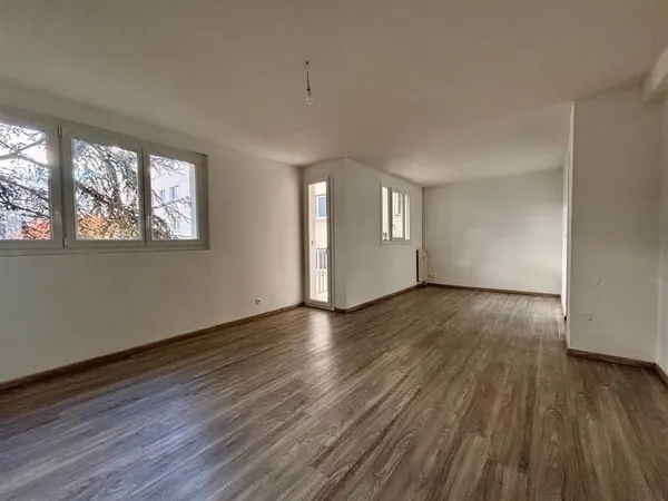 APPARTEMENT T4 REIMS POMMERY
