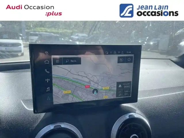 Audi Q2 35 tfsi 150 s tronic 7 — photo 15