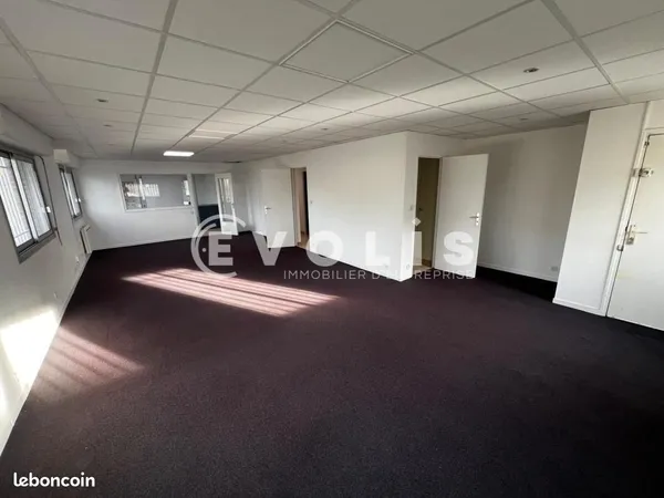 Bureaux 80 m²
