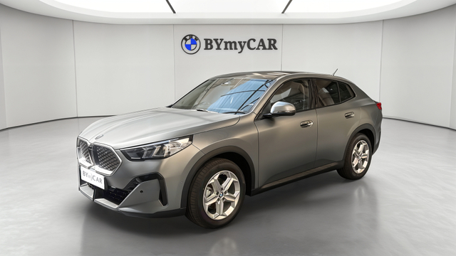 BMW iX2 eDrive20 204ch BVA