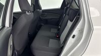 Toyota Yaris 100h France Business 5p MY19 — photo 13