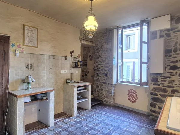 Vente Maison de village 10 pièces