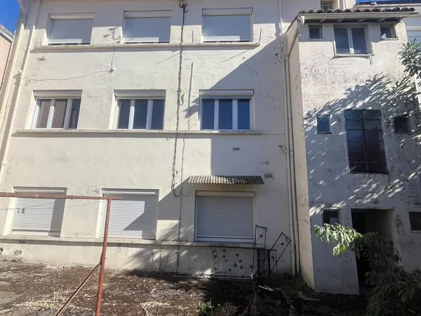 Immeuble de 6 lots secteur Patte d'Oie
