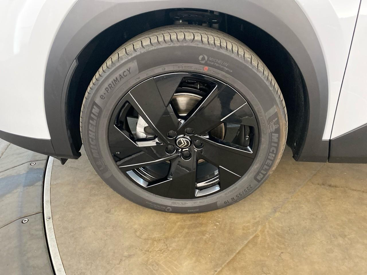 Citroën C5 Aircross hybride 145 ch e-dcs6 max — photo 11