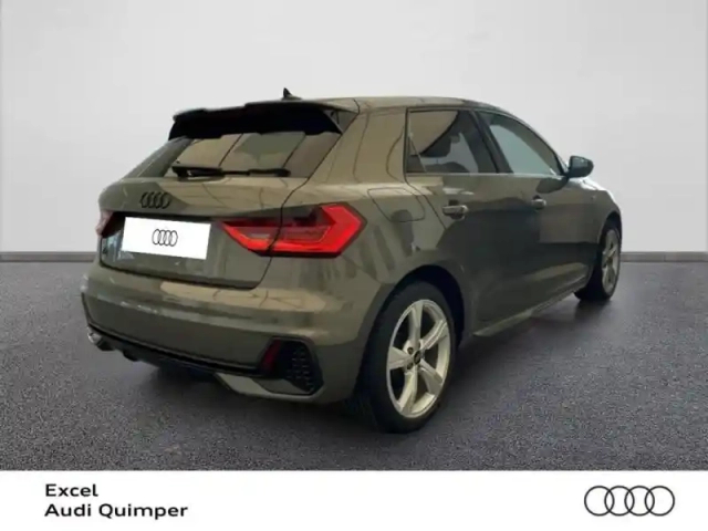 Audi A1 sportback 25 tfsi 95ch s line s tronic 7 — photo 4