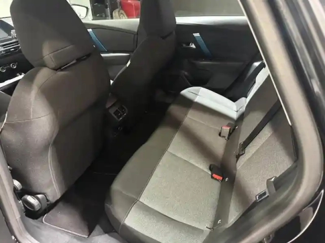 Citroën C4 moteur électrique 136ch (100 kw) feel automatique — photo 9