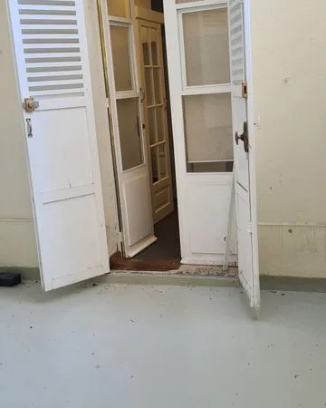 STUDIO MEUBLE 10 m² LEVALLOIS Métro Louise Michel