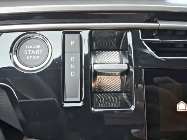 Peugeot 3008 electrique 210 ch 73 kwh — photo 14