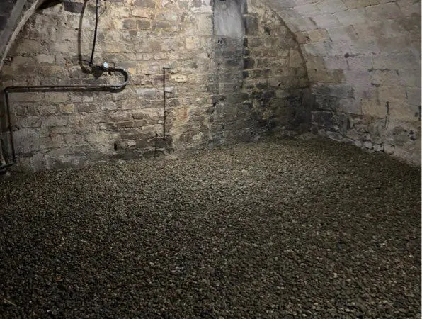 Location cave Bordeaux hypercentre