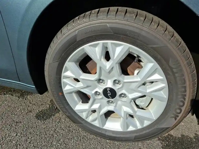 Kia Ceed sw 1.5 t-gdi 140 ch dct7 — photo 16