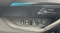 Peugeot 2008 1.5 BlueHDi 110ch S&S Style — photo 29