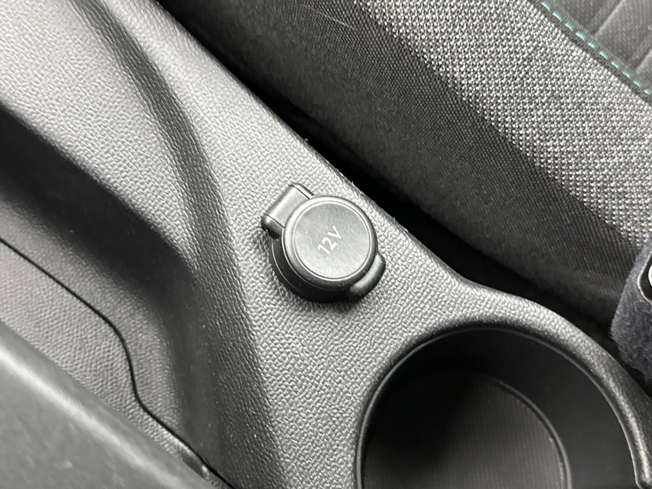 Peugeot 208 puretech 75 s&s bvm5 style — photo 29