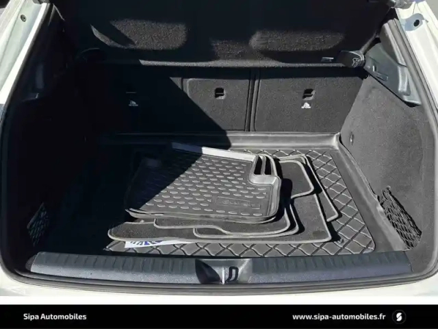 Mercedes Gla 200 d 7-g dct — photo 10