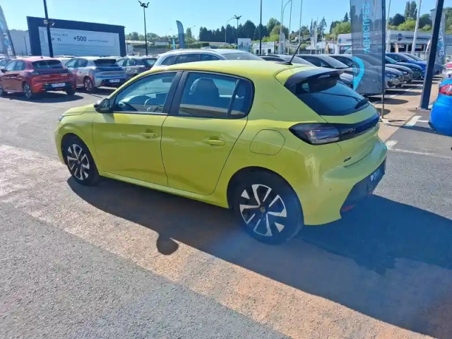 Peugeot 208 puretech 75 s&amp;s bvm5 — photo 7