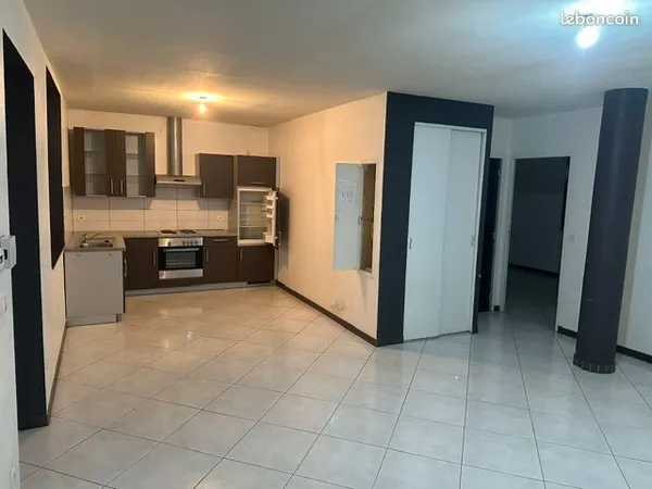 Appart f3+ rdc centre ville