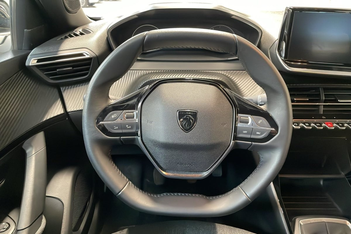 Peugeot 2008 — photo 14