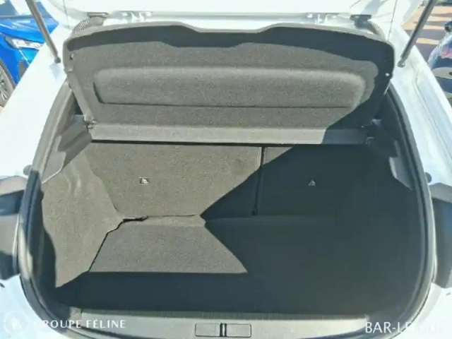 Peugeot 208 1.2 puretech 100ch s&amp;s active — photo 6