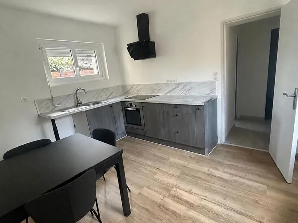 Appartement T3 avec terrasse