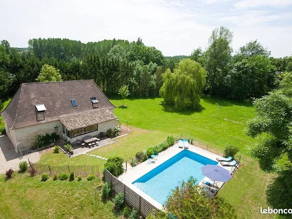 Maison 6 pièces 180 m²