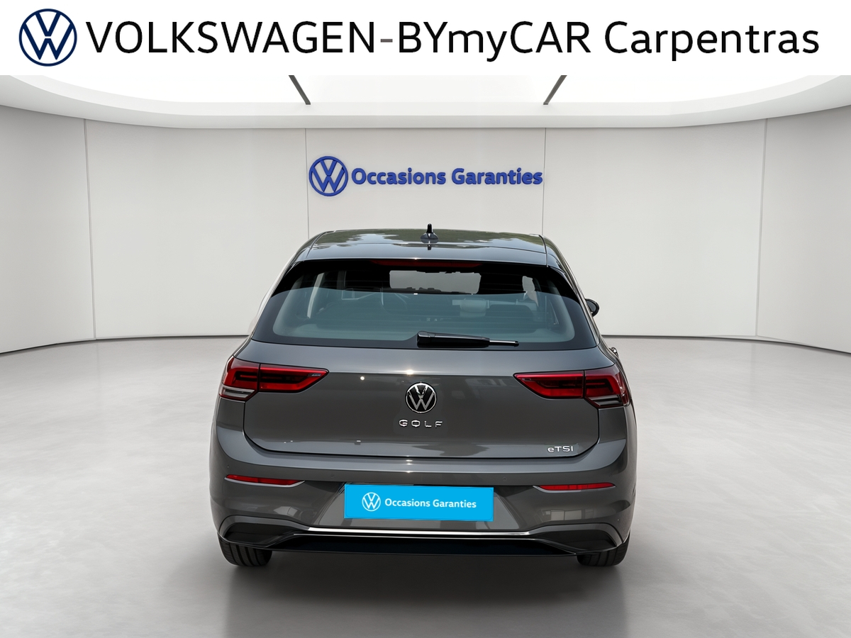 Volkswagen Golf 1.0 eTSI OPF 110 DSG7 — photo 4