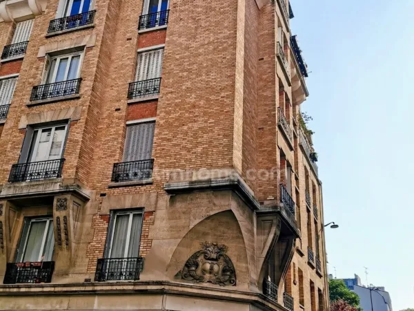 Studio avec cave - Paris 11e - Père-Lachaise (75011)