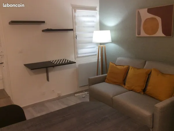 Studio 15 M2