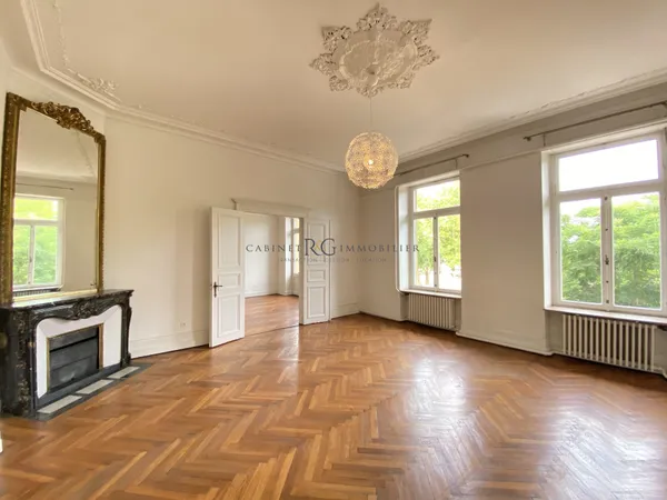 METZ - Place de la République - Appartement bourgeois de 257 m?