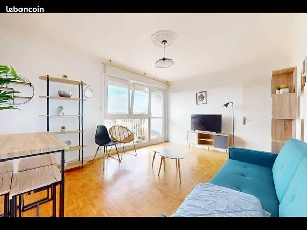 Chambre meublée en colocation à Talange : 4 chambres
