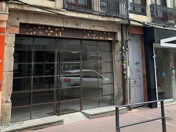 Local commercial 55 m²