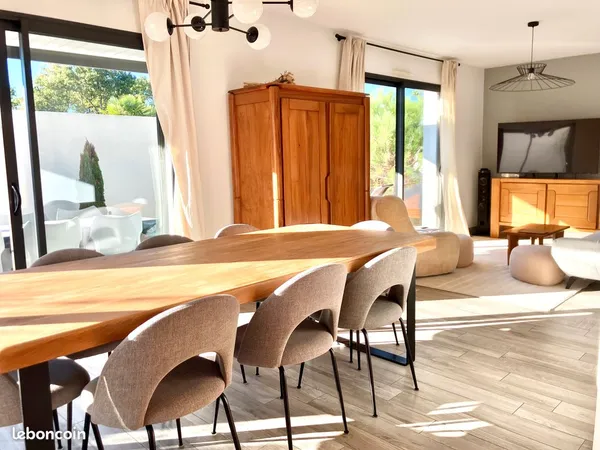 Maison contemporaine- bourg Pont Saint Martin