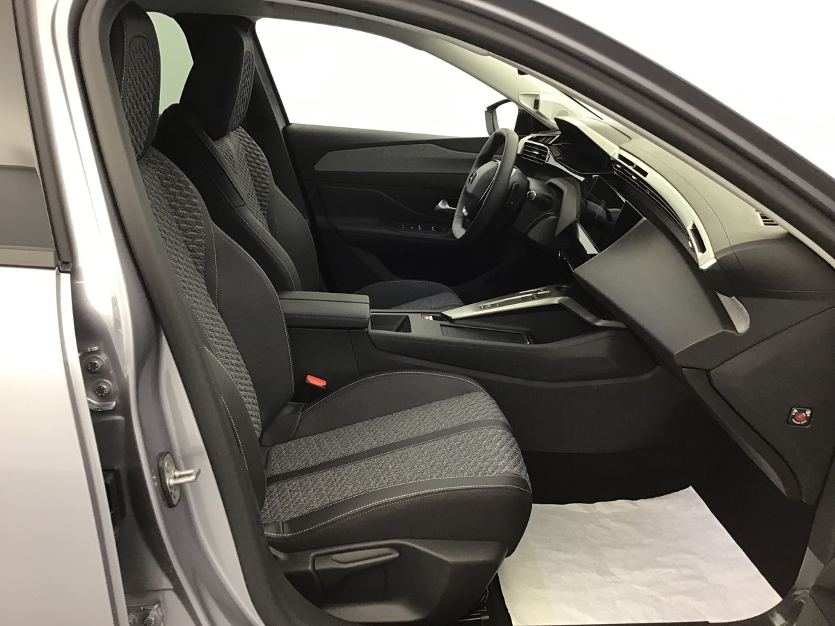 Peugeot 308 — photo 6