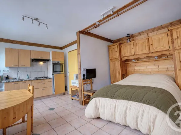 Studio 1 pièce 22 m²