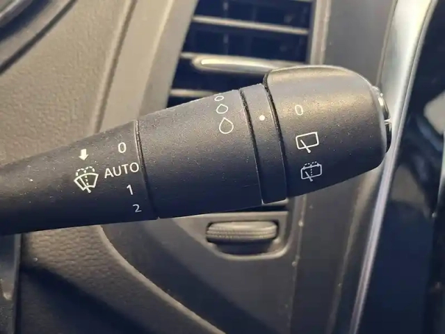 Renault Captur tce 90 energy — photo 37