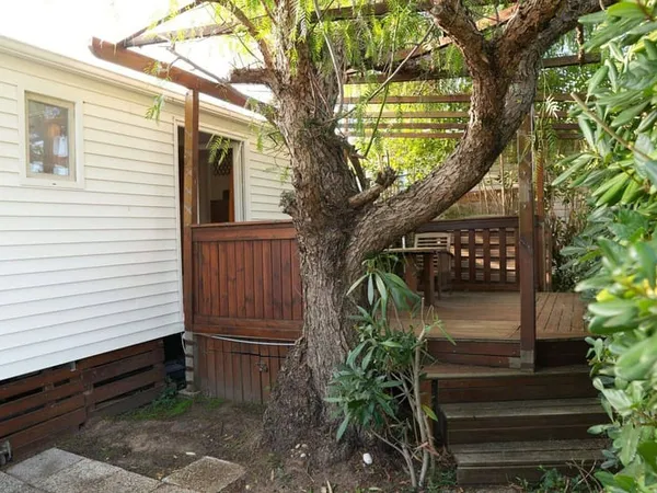 Terrain 99 m²