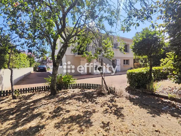 Maison Vente Challans 6p 167m² 252000€